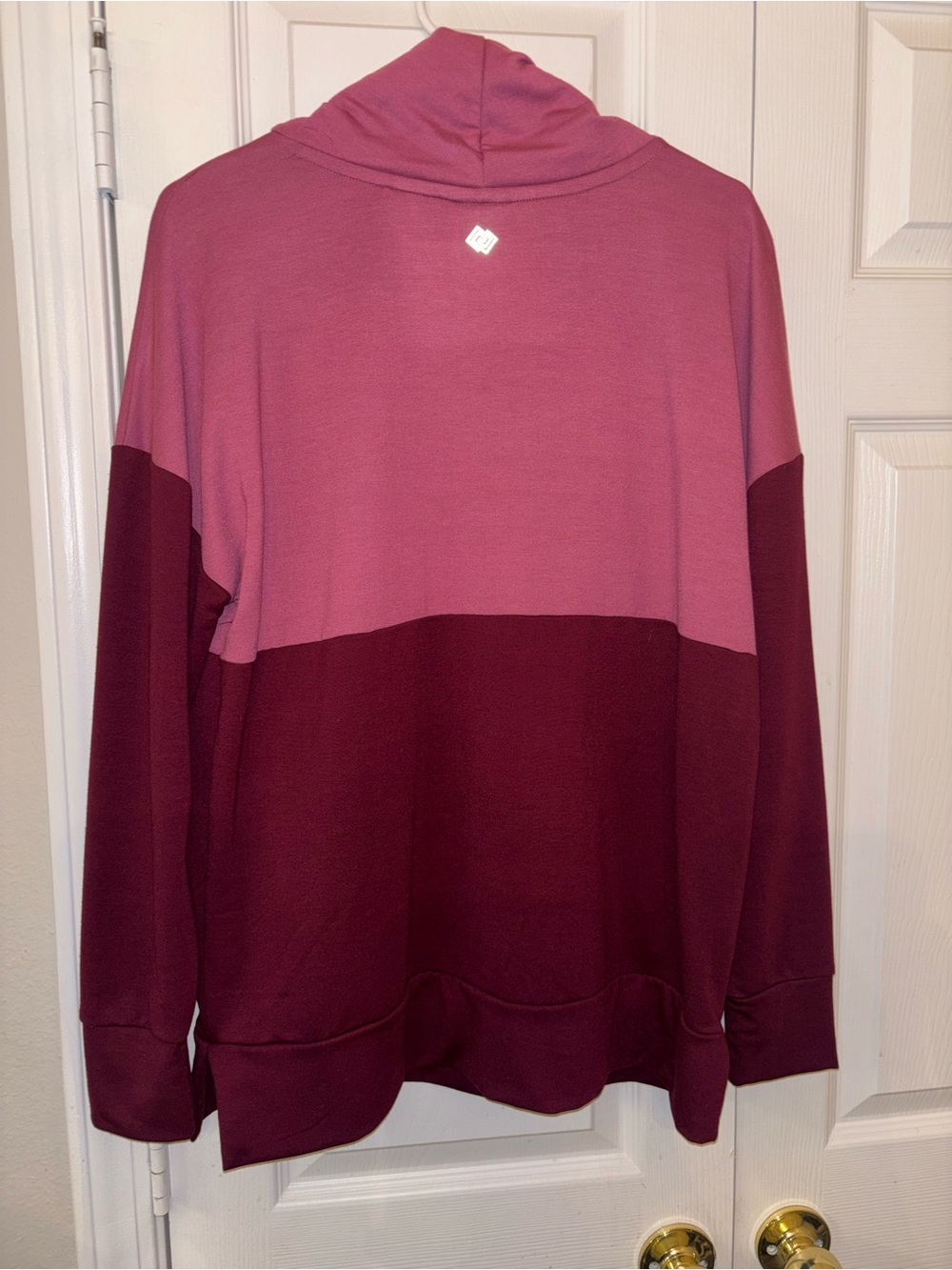 ZELOS Two-Tone Pink and Burgundy Cowl Neck Sweater